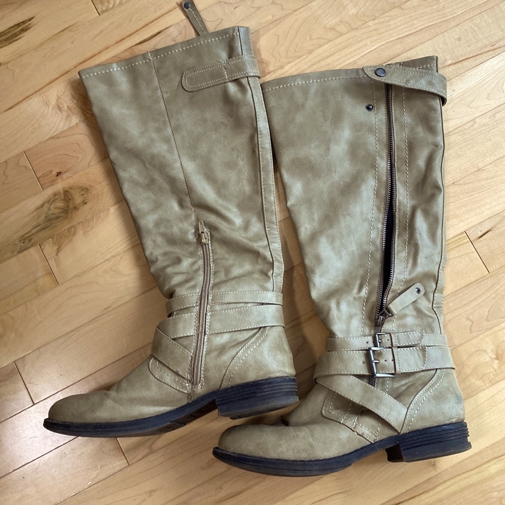 Madden Girl knee high riding boots tan women’s 10